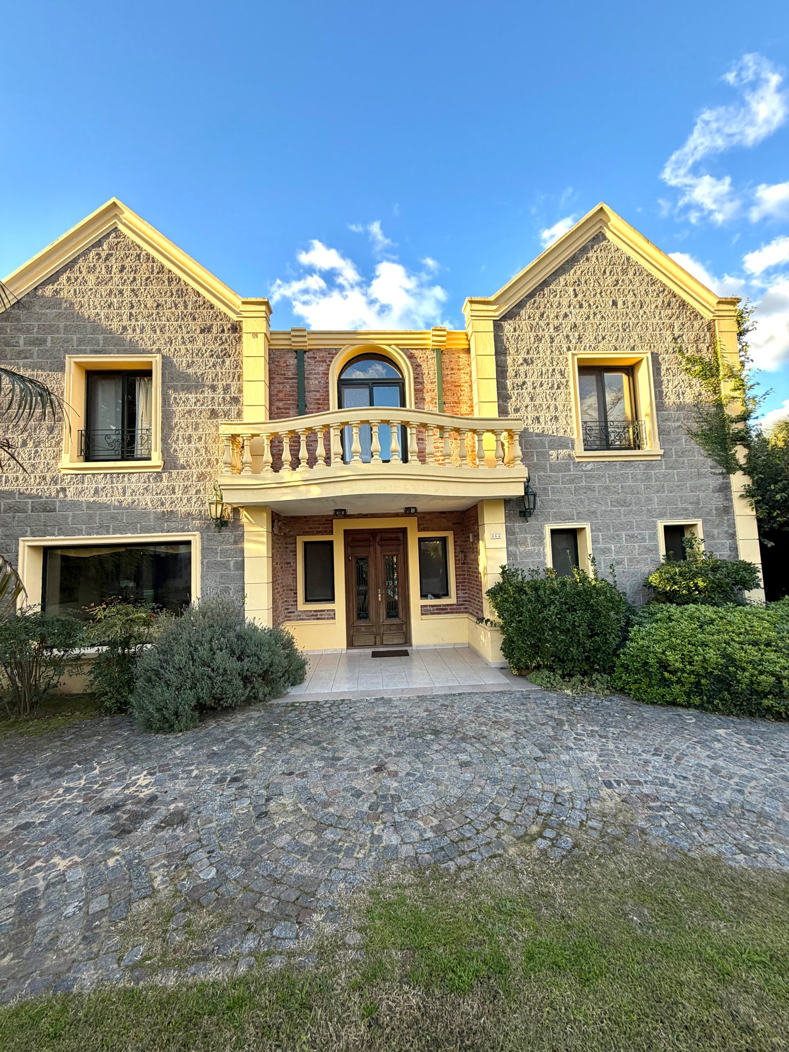 VENTA DE CASA 6 AMBIENTES-BARRANCAS DE SAN JOSÉ- GENERAL PACHECO — foto 1