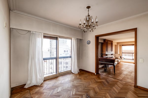 VENTA SEMIPISO A REFACCIONAR BELGRANO CON COCHERA — foto 4