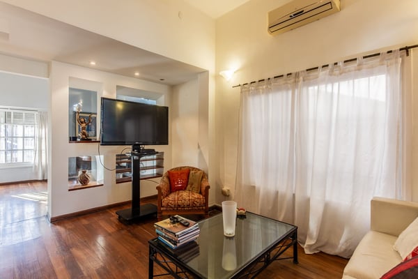 VENTA CASA 6 AMBIENTES. FLORIDA. APTO CREDITO. — foto 3