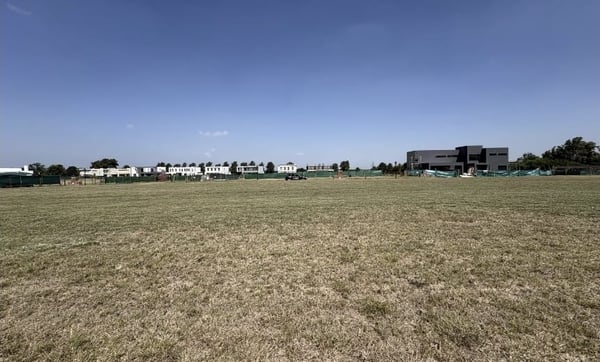 Terreno Barrio Pebble Beach Pilas Golf — foto 5