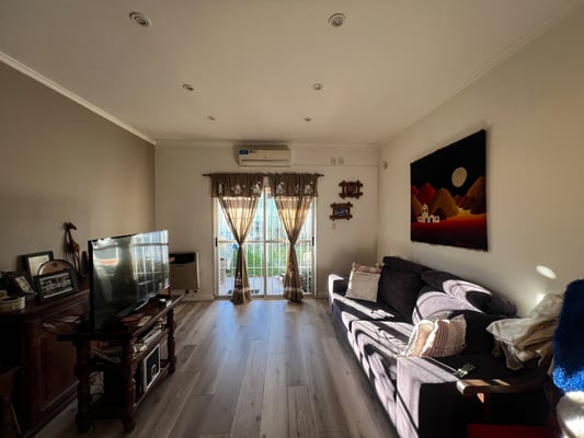 Duplex 4 ambientes en Villa Adelina, Jardín y Cochera — foto 2