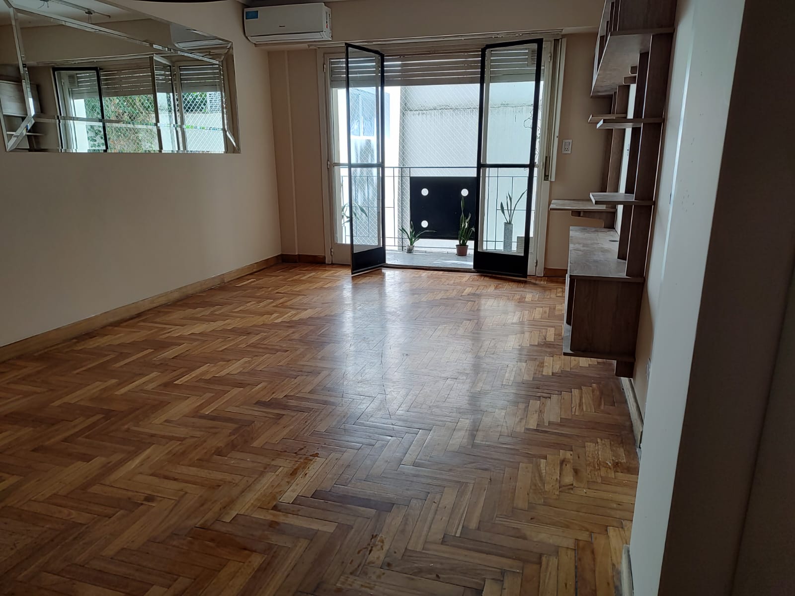 ALQUILER 3 AMBIENTES CON BALCÓN – PALERMO – LUMINOSO – COCINA Y BAÑO RENOVADOS — foto 1