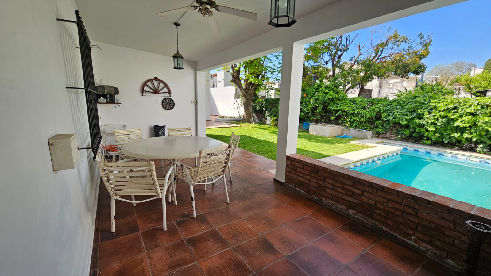 ALQUILER CASA 4 AMBIENTES CON JARDÍN Y PILETA EN SAN ISIDRO — foto 1