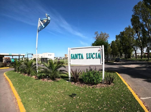 VENTA LOTE PILAR DEL ESTE BARRIO SANTA LUCIA — foto 1