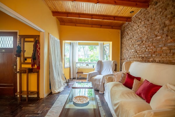 VENTA CASA CON PILETA Y COCHERA EN OLIVOS — foto 5