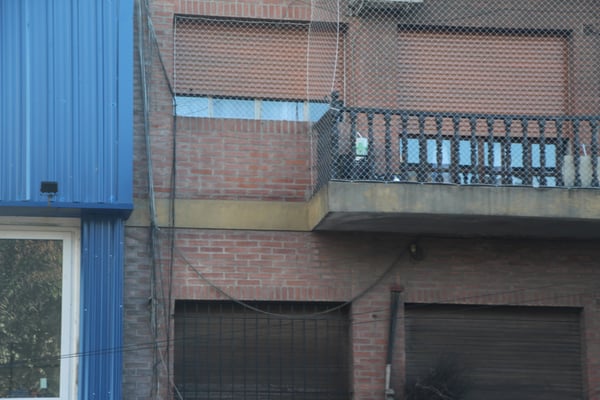 EXCLUSIVO DÚPLEX DE 200 M² CON 2 COCHERAS A LA VUELTA — foto 2