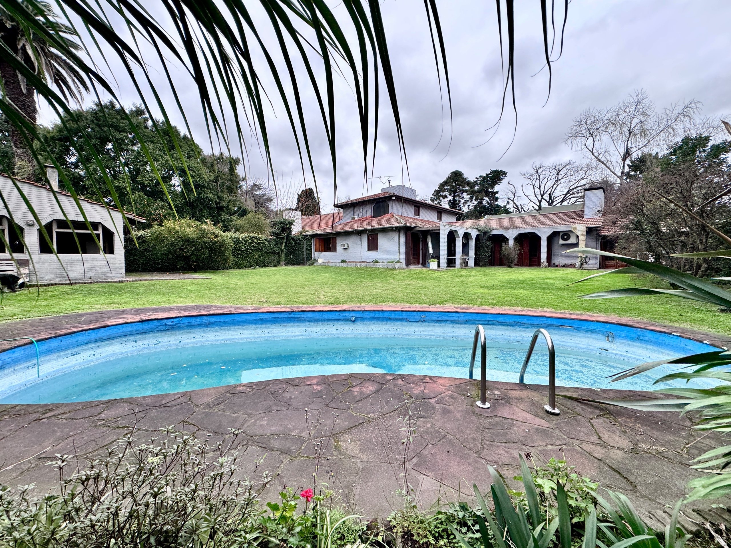 Venta de Casa con excelente lote en Santa Rita, Boulogne — foto 1