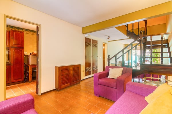 Casa Dúplex en Venta en Villa del Parque | 4 Dormitorios | Cochera | Jardín, Pileta y Quincho | — foto 4