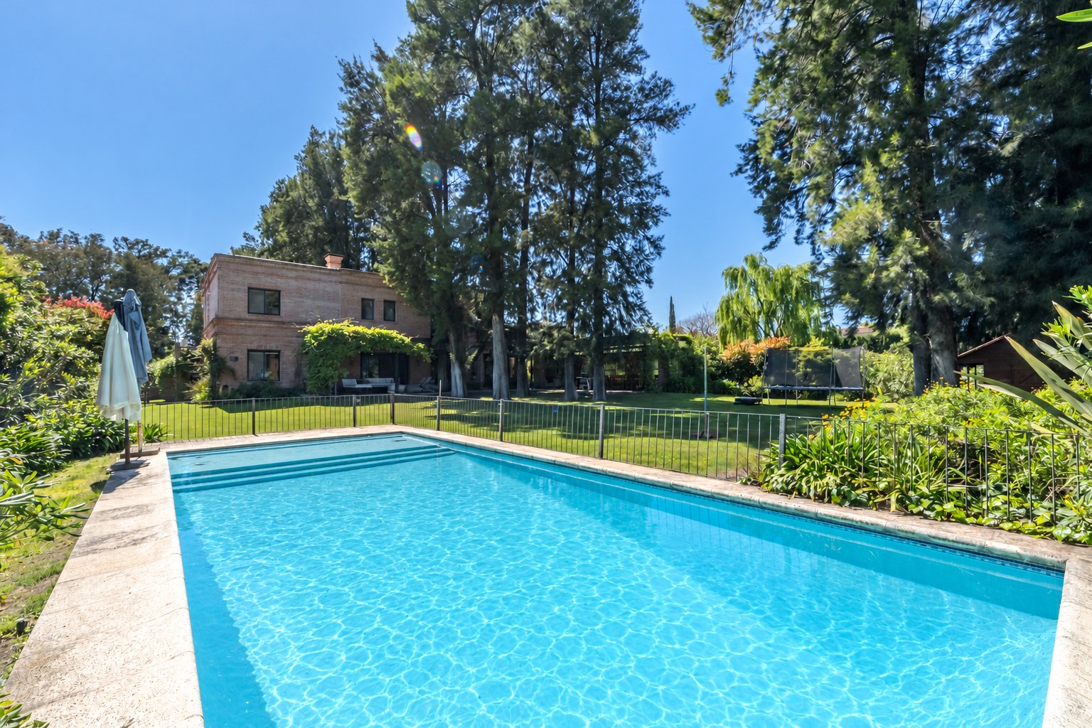 VENTA CASA EN MARTINDALE COUNTRY CLUB - PILAR — foto 1