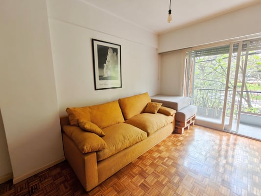 Depto alquiler 2 amb  amoblado con balcon  Recoleta — foto 5