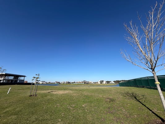 Terreno — foto 1