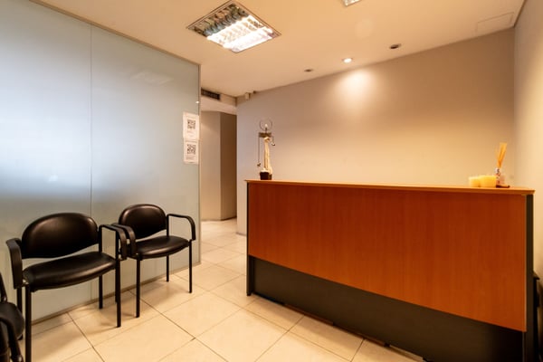 OFICINA VENTA EN TRIBUNALES-UBICACIÓN ESTRATÉGICA — foto 5