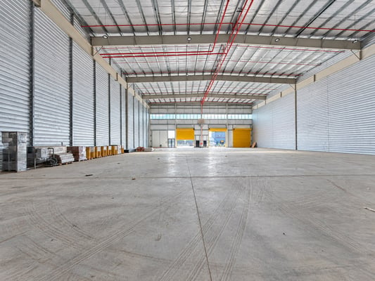 GALPÓN EN ALQUILER · 983 M² · CENTRO INDUSTRIAL DT4 · DON TORCUATO — foto 2