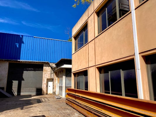 Galpón - Depósito — foto 8