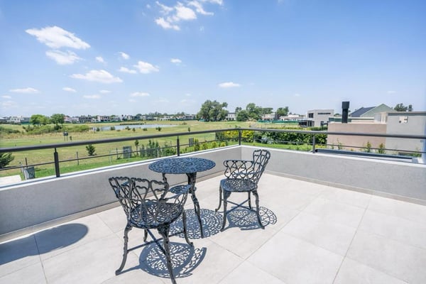 Casa 4 amb + Escritorio + Playroom - Vistas al Golf Haras Santa María, Escobar — foto 3