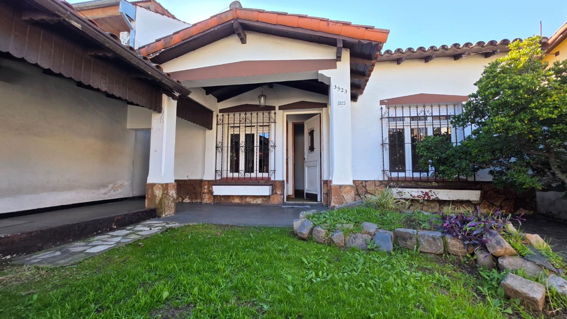 VENTA CASA 4 AMBIENTES CARAPACHAY VICENTE LOPEZ — foto 1