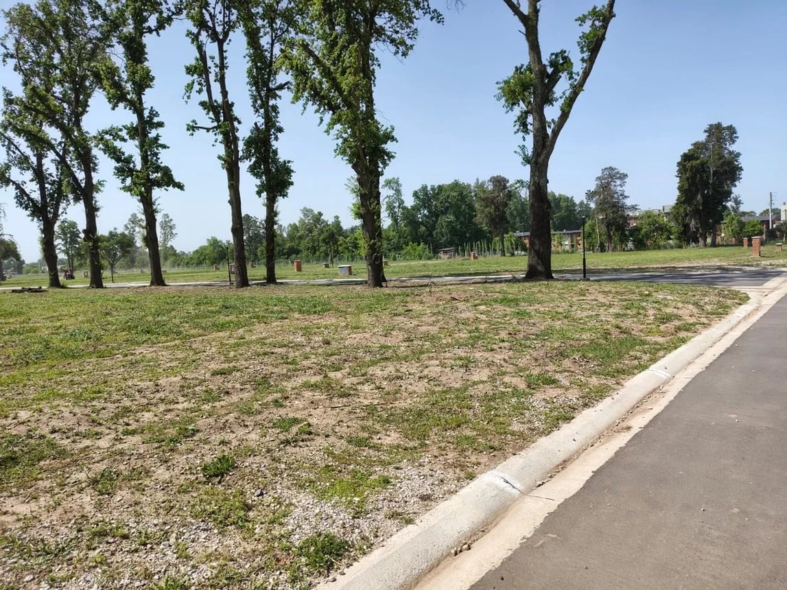 LOTE BARRIO LA ESTELA PILAR — foto 1