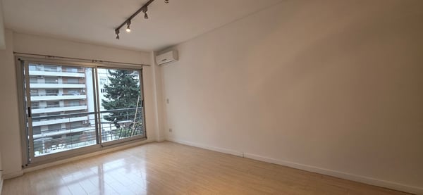 ALQUILER 2 AMBIENTES RECOLETA BALCON  Y COCHERA — foto 4