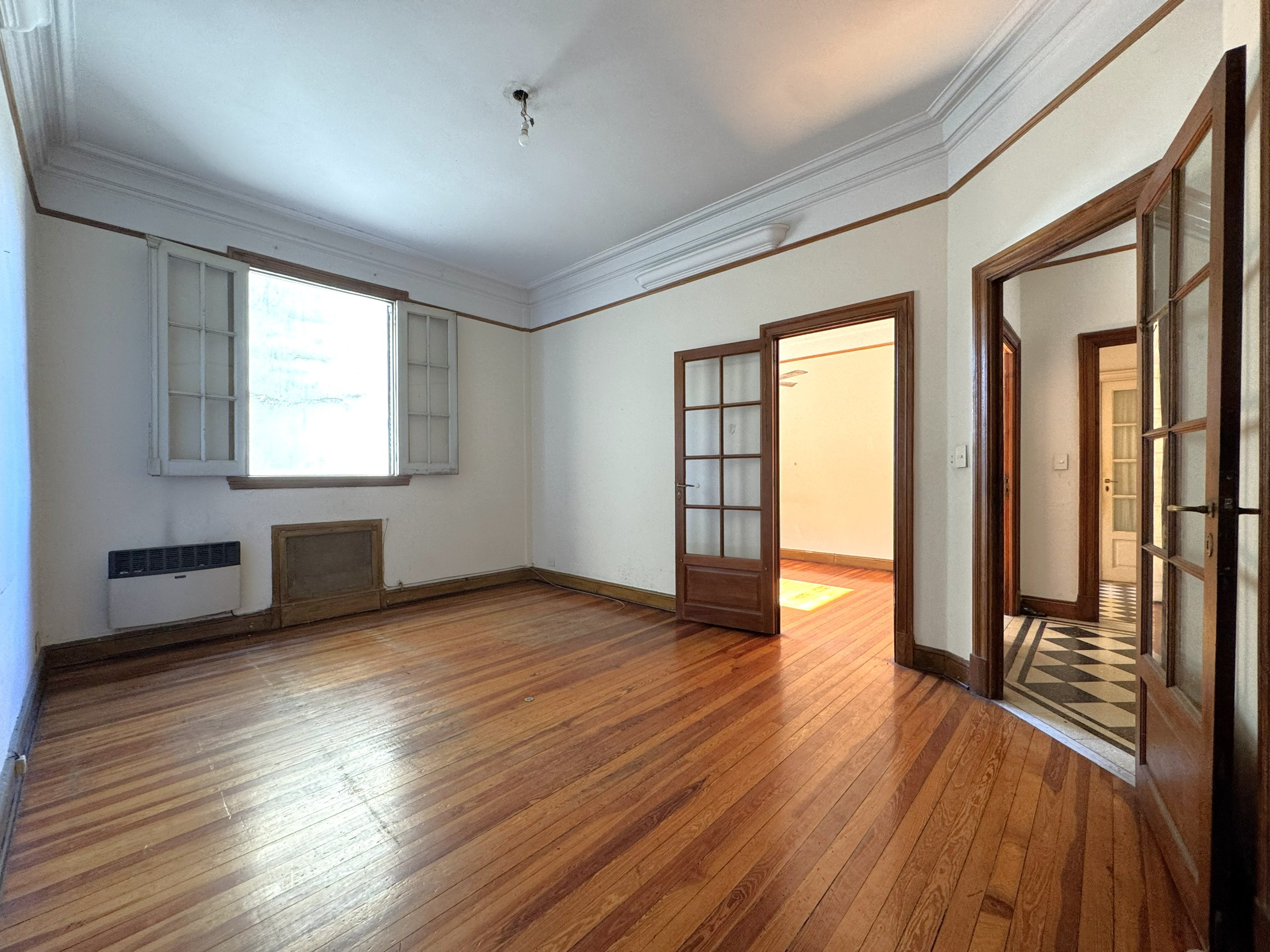 Venta Depto. Semipiso 4 Amb c/Dependencia - Flores — foto 1