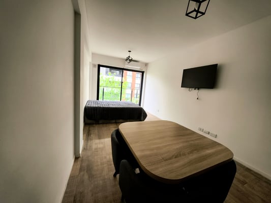 ALQUILER  MONOAMBIENTE EN VILLA SANTA RITA  CON  BALCÓN — foto 4