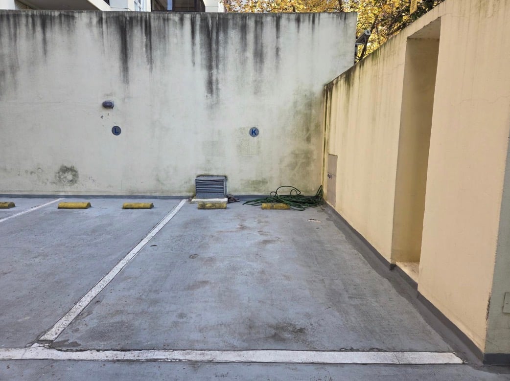 VENTA/COCHERA/ACASSUSO  — foto 1