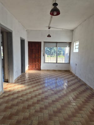 VENTA CASA GRAL LAS HERAS AMPLIO LOTE — foto 4