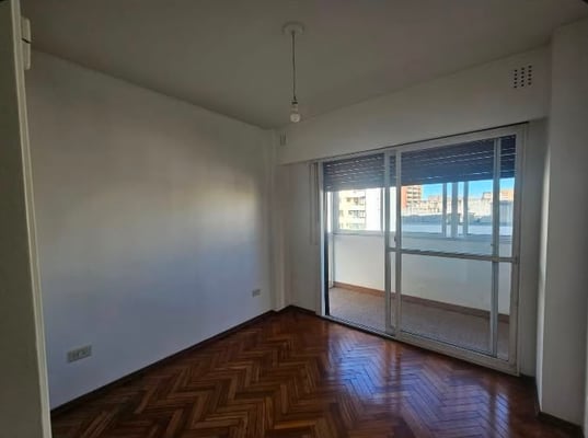 Avenida Santa Fe 3681 — foto 3