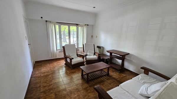 ALQUILER CASA 4 AMBIENTES CON JARDÍN Y PILETA EN SAN ISIDRO — foto 3