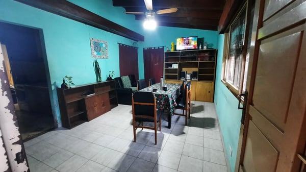 VENTA CASA 3 AMBIENTES VILLA BALLESTER A RECICLAR — foto 3