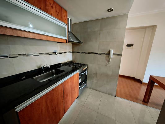 VENTA DEPART MONOAMBIENTE LINIERS CON BALCÓN — foto 3