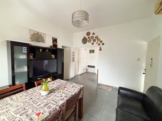 VENTA PH 3 AMBIENTES EN FLORIDA – SIN EXPENSAS – GRAN BALCÓN ATERRAZADO CON PARRILLA — foto 3