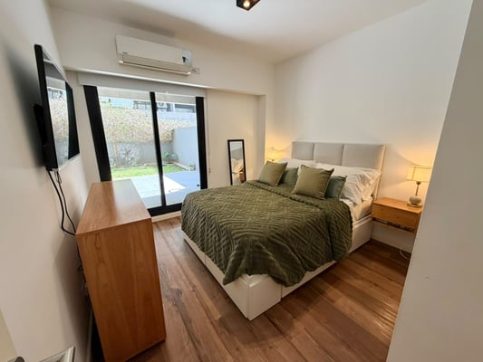 VENTA 3 AMBIENTES CON JARDIN Y AMENITIES - FLORES. — foto 5