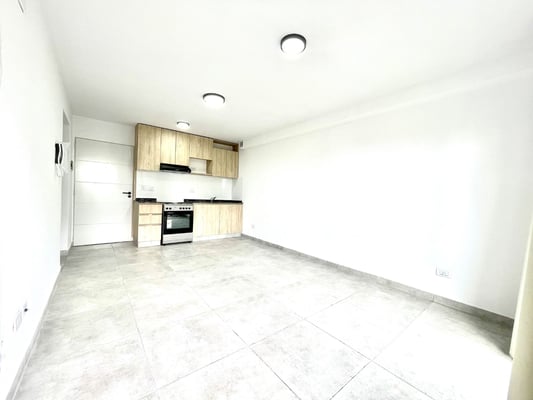 VENTA DEPARTAMENTO 2 AMBIENTES EN MORON — foto 2