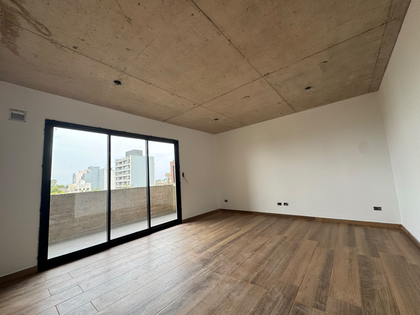 VENTA  2 AMBIENTES  A ESTRENAR  FINANCIACION  EN MORON — foto 1