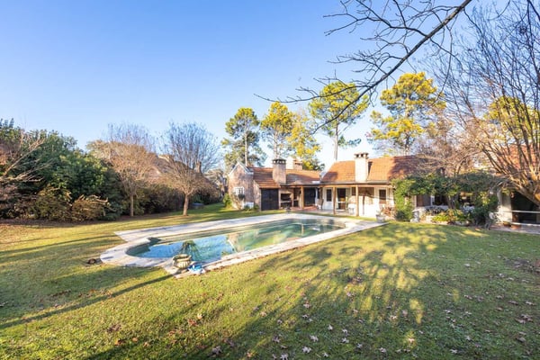 VENTA CASA 6 AMBIENTES LAS PRADERAS LUJAN AL GOLF — foto 3