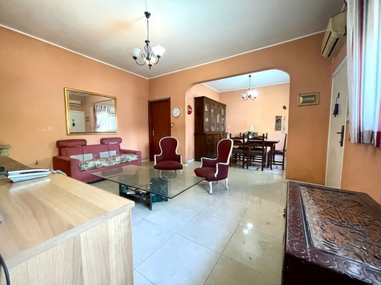 VENTA CASA 3 AMBIENTES COCHERA VERSALLES — foto 2