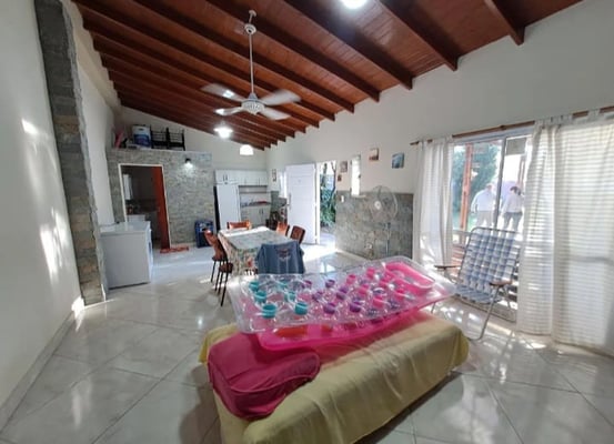 VENTA CASA JOSE C PAZ CON PILETA — foto 4