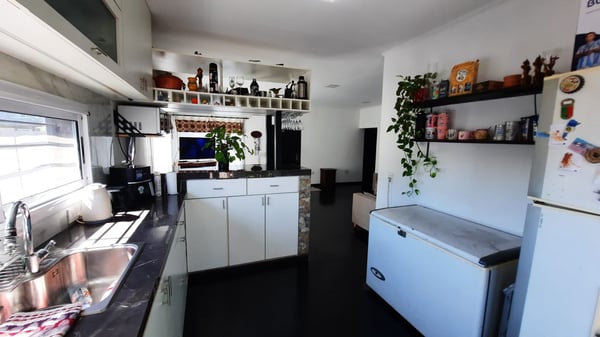 VENTA CASA 5 AMBIENTES MATHEU ESCOBAR — foto 4