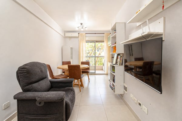 Departamento 2 ambientes La Paternal con lavadero y parrilla propia — foto 3
