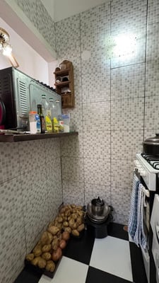 DEPTO 2 AMB AL FRENTE CON BALCÓN Y BAJAS EXPENSAS — foto 3