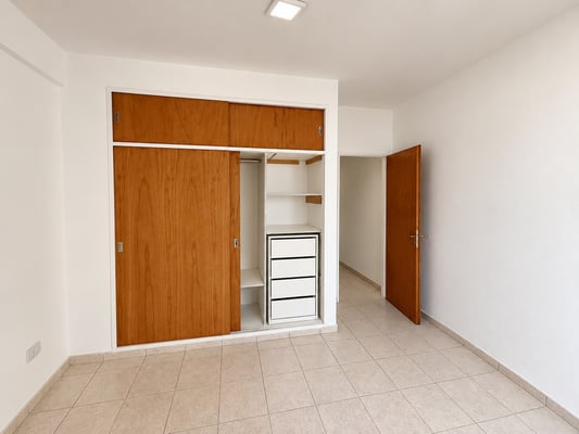 ALQUILER | 2 AMBIENTES PB CON JARDÍN + GARAGE |  MARTIN CORONADO — foto 3