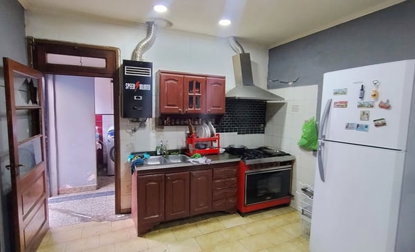 VENTA CASA 3 AMB CON TERRAZA Y DOS LOCALES LANÚS — foto 3