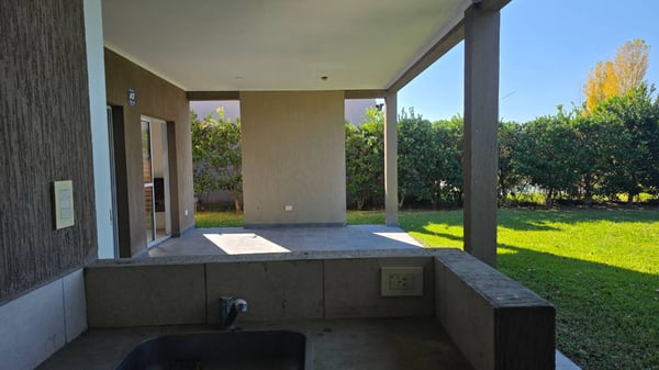 VENTA CASA 4AMB SAN EDUARDO PILAR DEL ESTE — foto 4