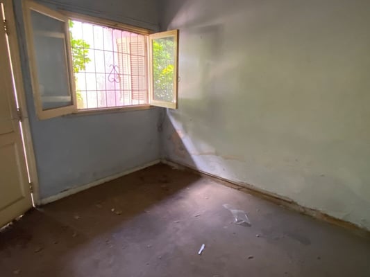 VENTA CASA 3 AMB.COCHERA A RECICLAR APTO CREDITO. — foto 3