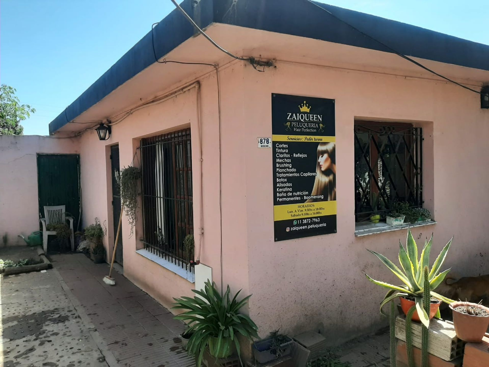 CASA 3 AMB DERQUI PATIO COCHERA — foto 1