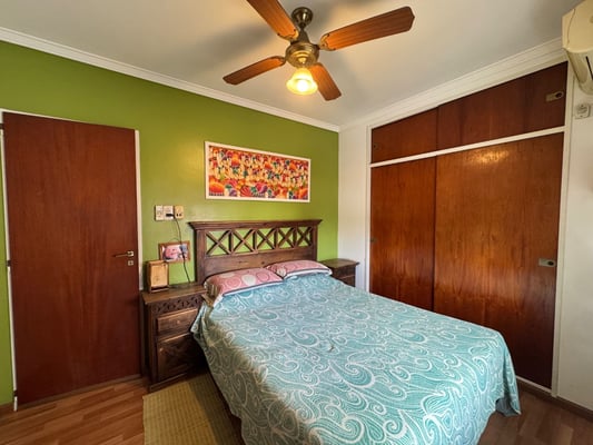 LUZURIAGA, CASA MULTIFAMILIAR EN VENTA 8 AMBIENTES — foto 5