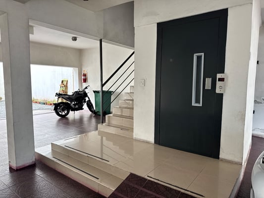 VENTA DEPTO SAN FERNANDO 2 AMB C/COCHERA/BALCON Y BAULERA BAJAS EXPENSAS — foto 3