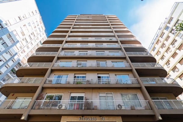 Departamento venta de 2 amb piso 12  cochera   Ramos Mejía — foto 2