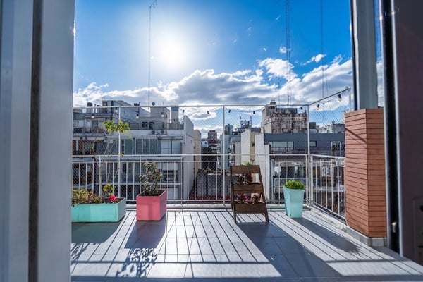 VENTA EXCLUSIVO TRIPLEX - BALCON TERRAZA - COCHERA OPCIONAL - BELGRANO R — foto 3