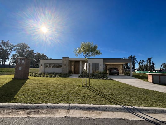 Venta Lote Central en Barrio Santa Sofía con Amenities — foto 2